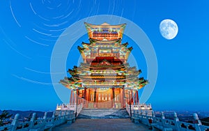 ChineseÂ architectureÂ andÂ theÂ moon
